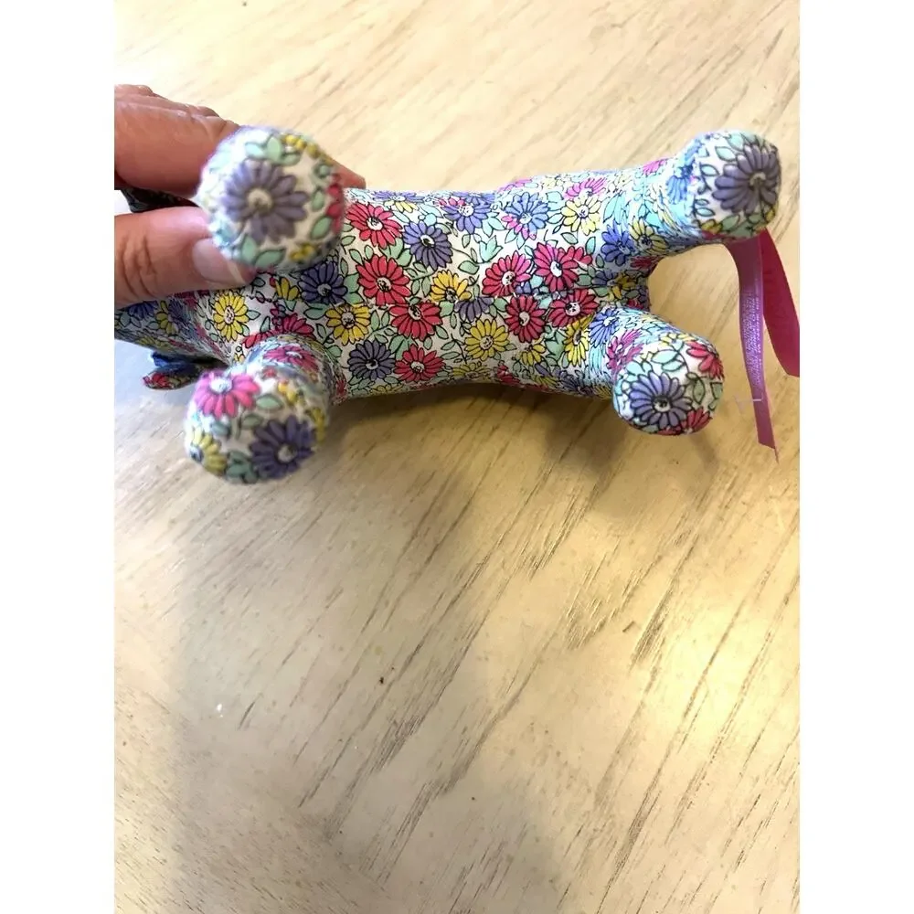 VTG Y2K Victorias Secret Dog Floral Flower LOVE Daisy Stuffed Animal Mini 2009